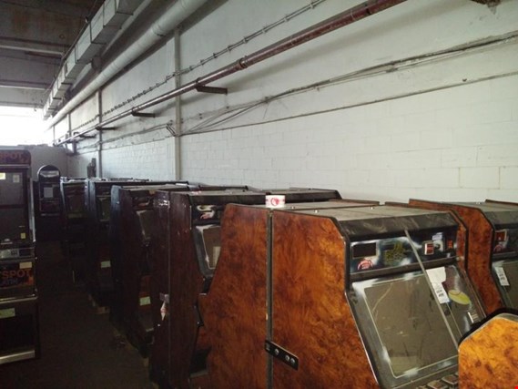 Used 44  gaming machines, various kinds, broken for Sale (Auction Premium) | NetBid Industrial Auctions